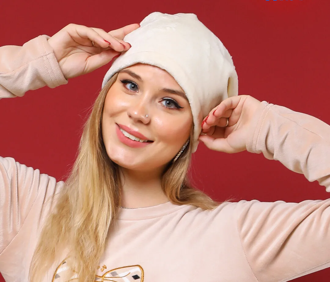 off white Hat